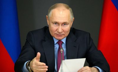 Путин распорядился продлить «земские» программы до 2030 года
