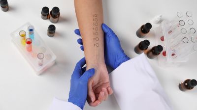 ACAAI-2025: интраназальный спрей против анафилаксии и лечение ангионевротического отека
