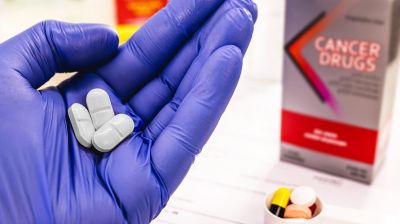 Комиссия Минздрава РФ не одобрила включение в ЖНВЛП препарата для лечения рака молочной железы