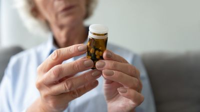 FDA обнаружило связь между стандартным лечением болезни Паркинсона и судорогами