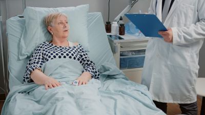 В России создали ИИ‑ассистента врача для разговоров с онкопациентами о диагнозе