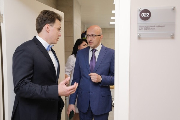 Зам министра здравоохранения мо