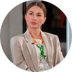 yusupova_1000h667-photoaidcom-cropped.jpg (38 KB)